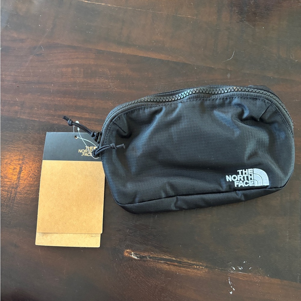 NWT the north face travel hip bag